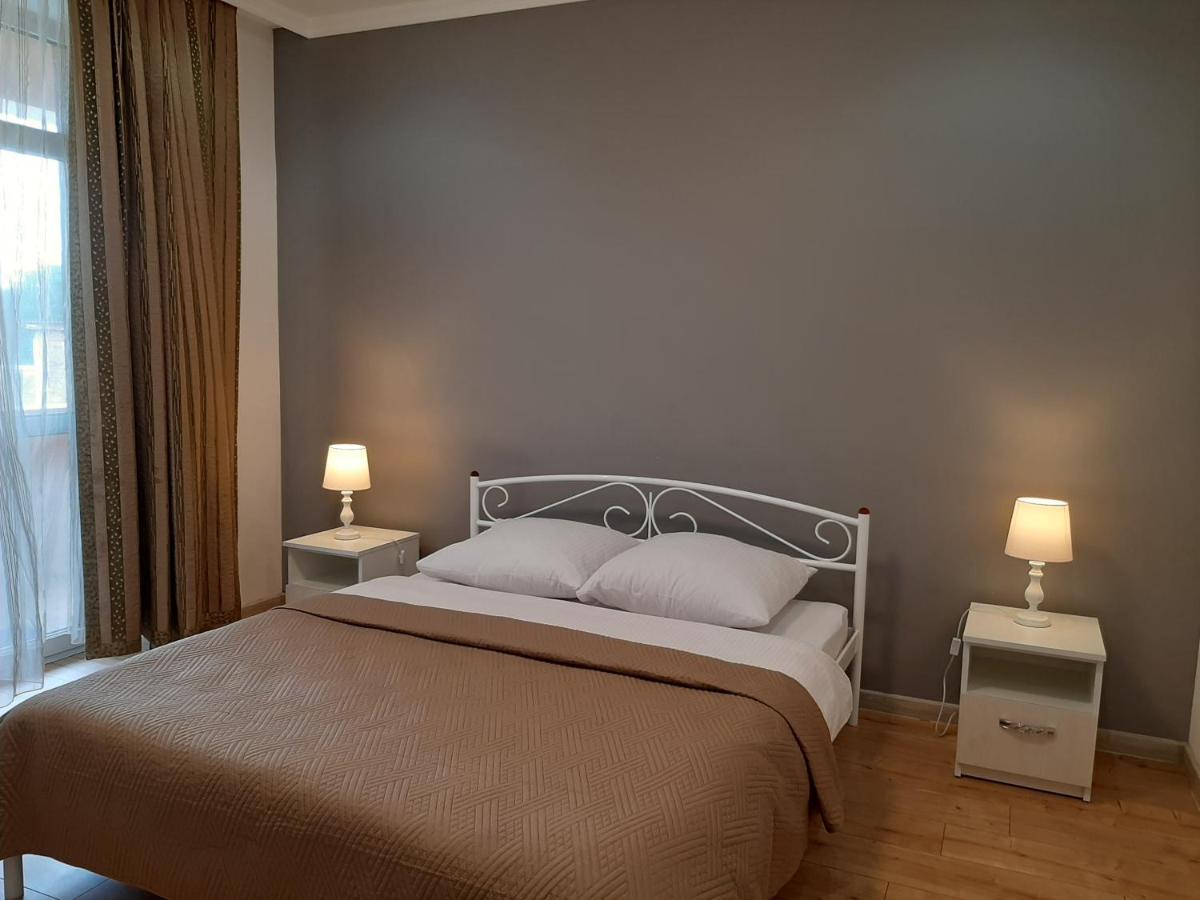 New !!! Modern Lux Apartment In The City Center With A Terrace Mukácheve Exterior foto